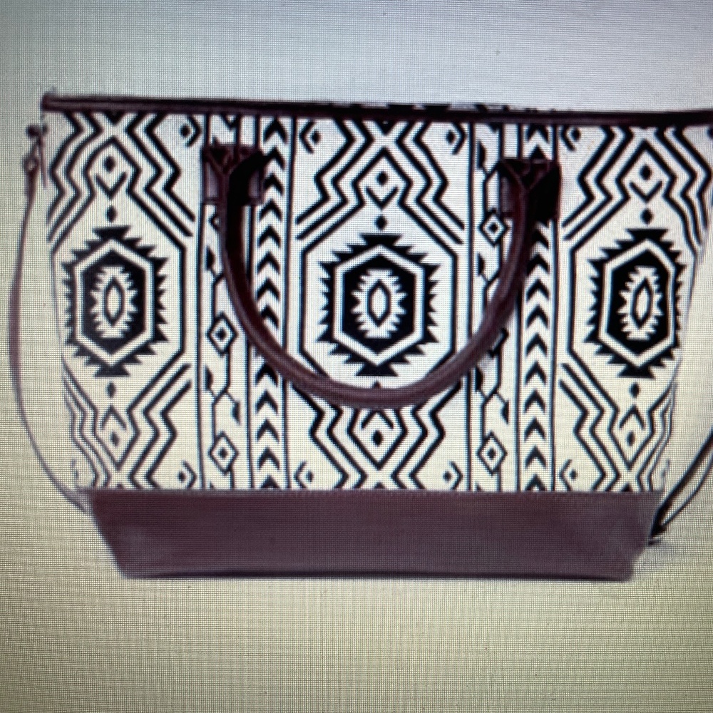 Odyssey Tote bag from Trades of Hope - pre-loved - Picture 8 of 10